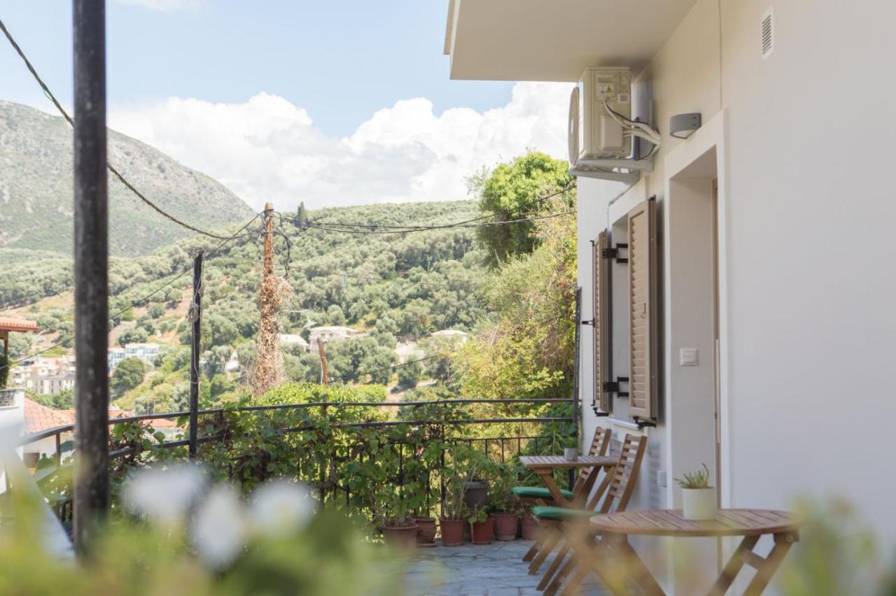 Le Quartier Comfy Studios Parga Ngoại thất bức ảnh